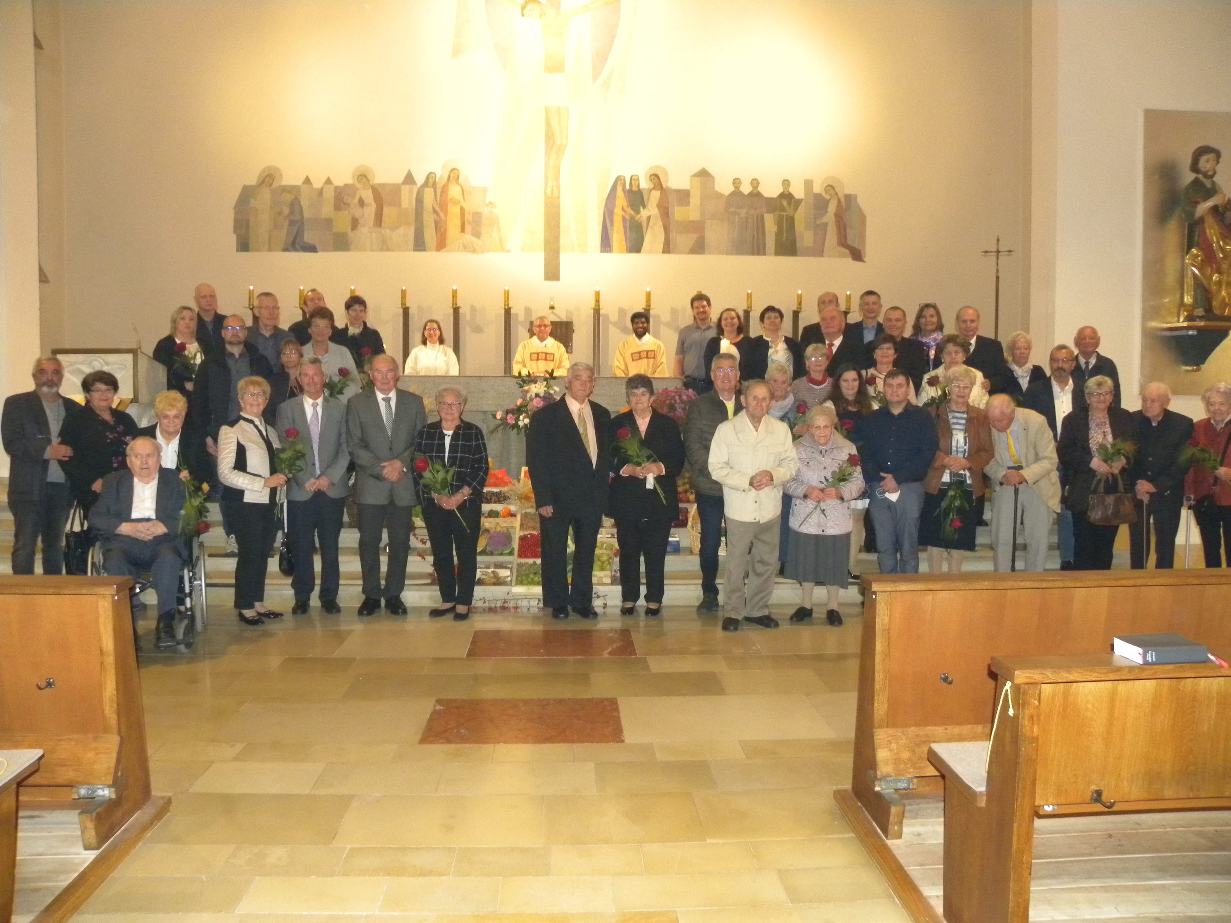 Feier des Ehejubiläums der Pfarrei St. Elisabeth min